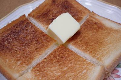 食パンのトースト