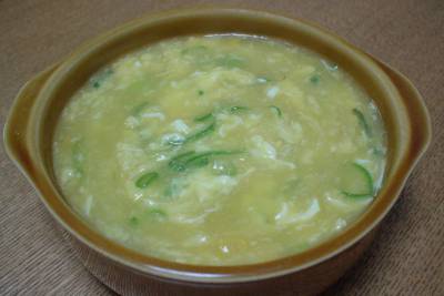 卵とコーンのスープ