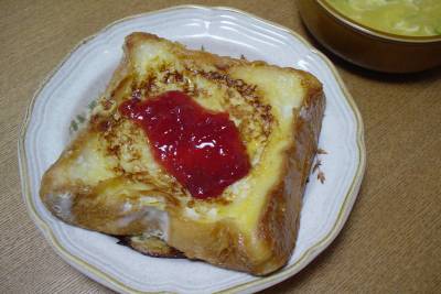 食パンのフレンチトースト