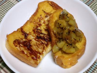 食パンのフレンチトースト
