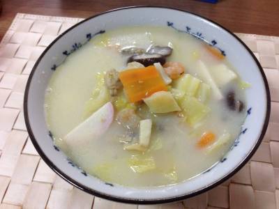 煮込みチャンポンうどん