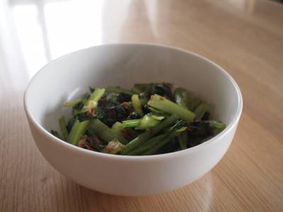 小松菜のおかか炒め