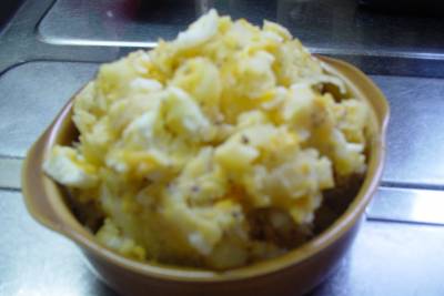 卵入りポテトサラダ