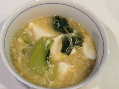 帆立てのトロトロ湯豆腐