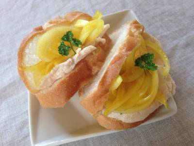 ツナとカレーマリネのサンドイッチ