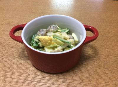 ゆで卵の中国風サラダ