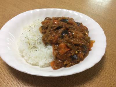 ひき肉とたっぷり野菜のカレー