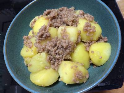じゃがいものそぼろ煮