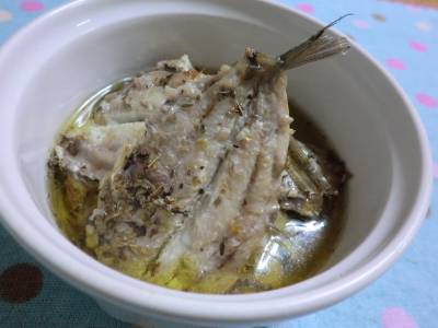 いわしのオイルづけ