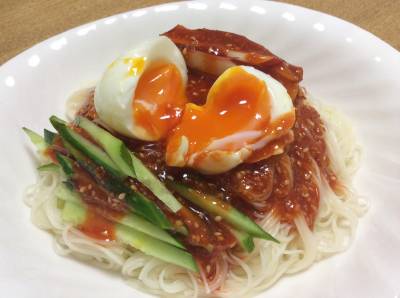 ビビン麺