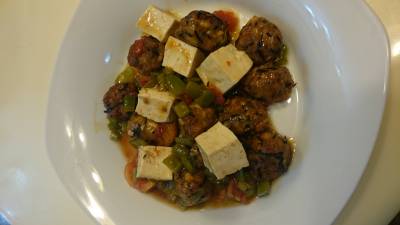 肉だんごのトマト甘酢がらめ