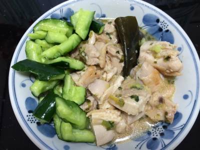 蒸し鶏のエスニックライス