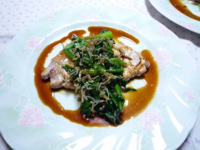 豚肉とじゃこの黒酢ステーキ