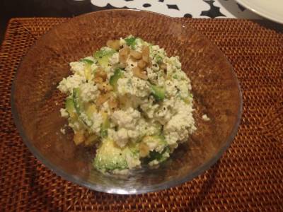 アボカドとピーナツの白あえ風