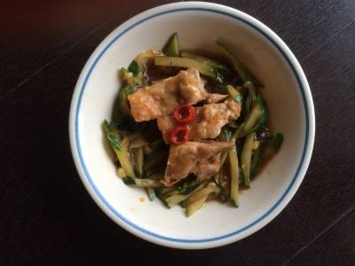 きゅうりと鶏肉のピリ辛あえ