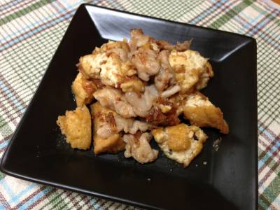 ちぎり厚揚げと豚バラの和風炒め