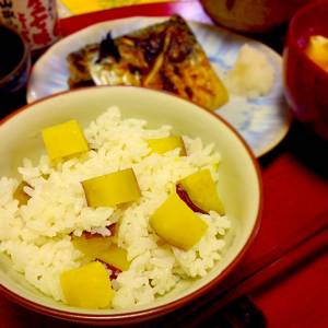 さつまいもご飯