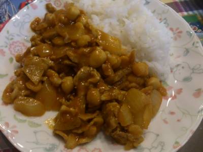 ごぼうと豆のキーマカレー