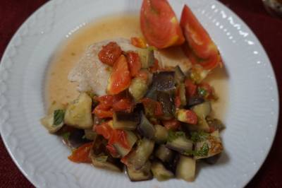 蒸しチキンのなすソース