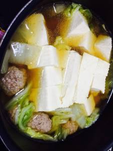 ひき肉だんごと白菜のスープ煮