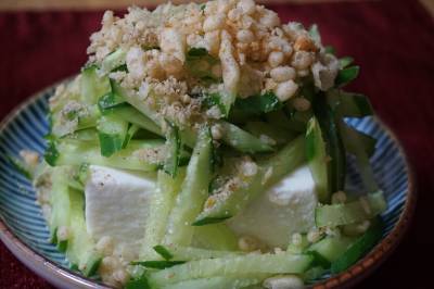 天かすときゅうりの冷ややっこ