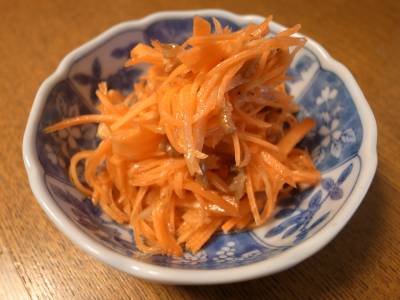 にんじんサラダ