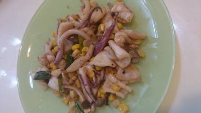 コーンといかのバターじょうゆ炒め