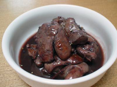 鶏レバーのソテー赤ワイン風味