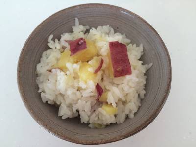 さつまいもご飯