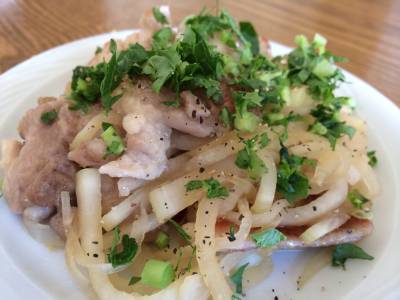 大根のしょうがじょうゆ炒め