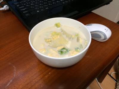 白菜と豆腐の豆乳かきたま汁