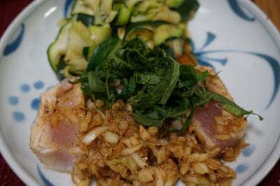 まぐろのソテー 青じそのせ