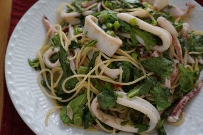 春菊とやりいかのパスタ