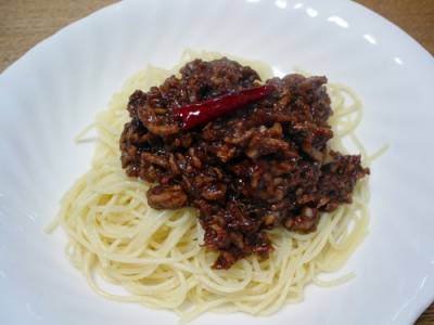 ジャージャーパスタ