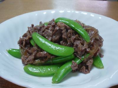 スナップえんどうと牛肉の炒め物