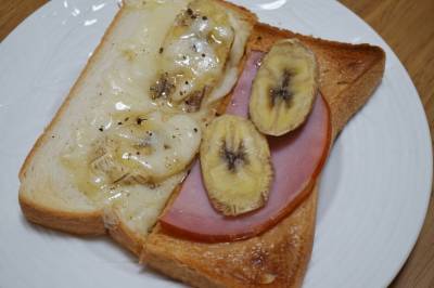 バナナトースト