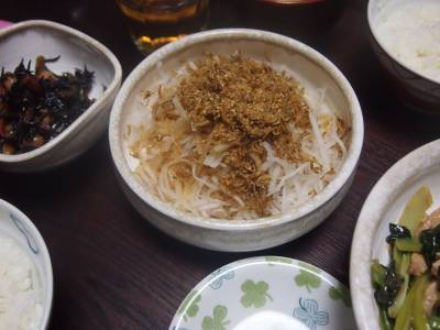 せん切り大根とカリカリじゃこの和風サラダ