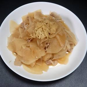 大根と豚肉の薄氷煮(うすらいに)
