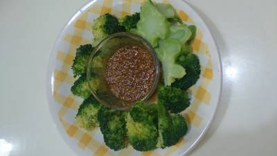 蒸しブロッコリーディップ2種