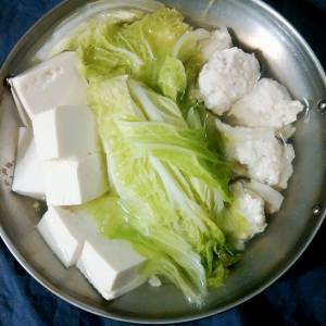白菜と肉だんごの煮物