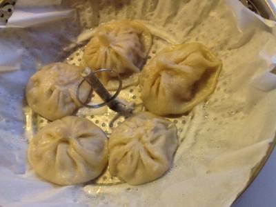 小籠包（ショーロンポー）