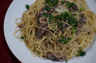 いわしのカリカリ焼きとレモンのパスタ