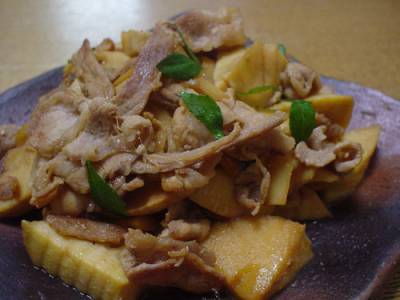 たけのこと豚肉の木の芽炒め