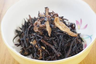 ひじきの炊いたん