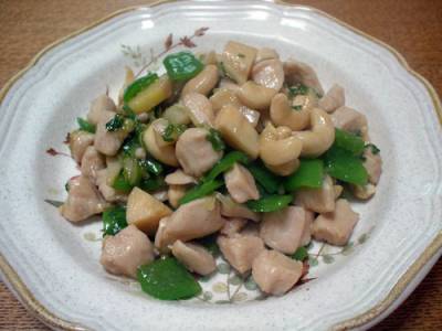 鶏むねカシューナッツ炒め