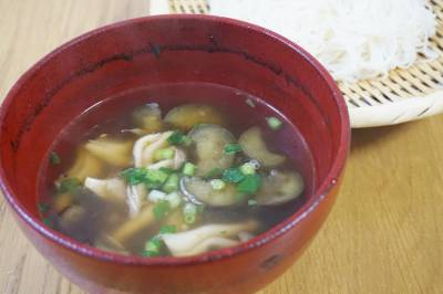 きのこのピリ辛つけめん