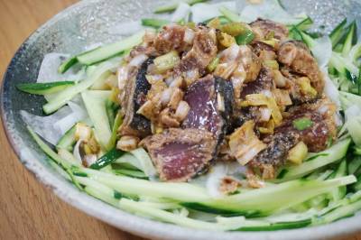 かつおの韓国風刺身サラダ