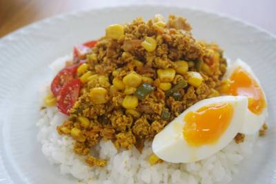 豆腐のドライカレー