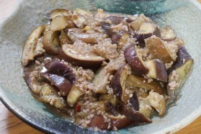 なすとひき肉のピリ辛炒め