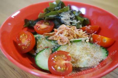 わかめときゅうりのサラダ